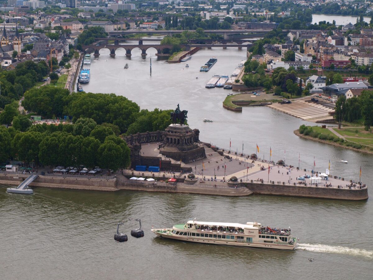 ライン渓谷中流上部 世界遺産を学ぶ